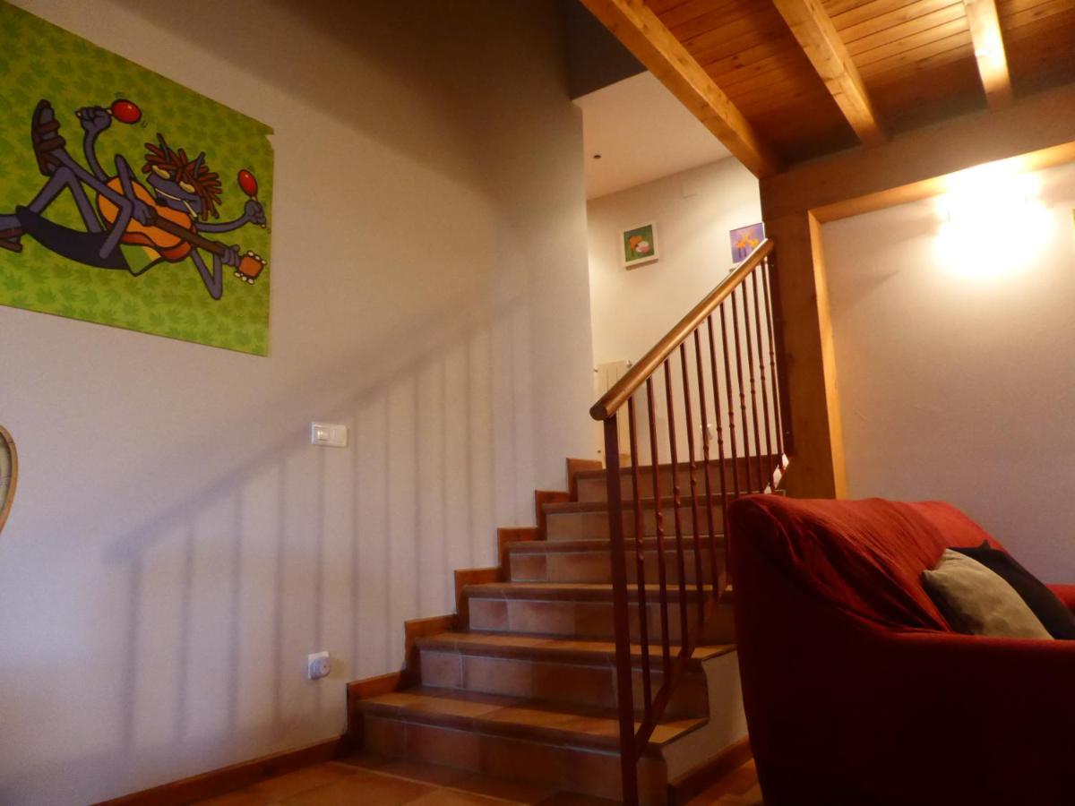 Una Casa Con Vistas En Pobes エクステリア 写真