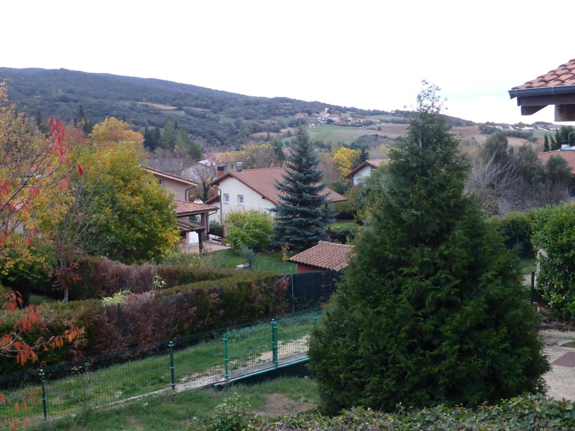 Una Casa Con Vistas En Pobes エクステリア 写真