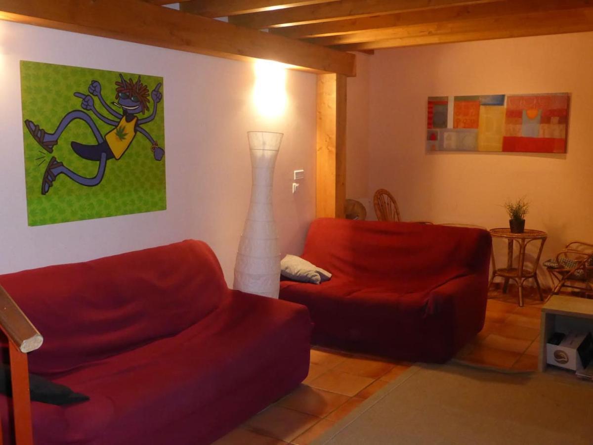 Una Casa Con Vistas En Pobes エクステリア 写真